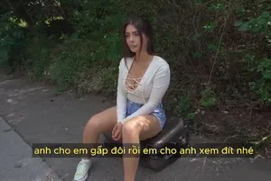 ông bố nghiêm khắc nuôi con gái chỉ để “thịt”